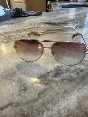 Quay Australia x DEZI High Key Mini Women's Pink Gradient Aviator Sunglasses
